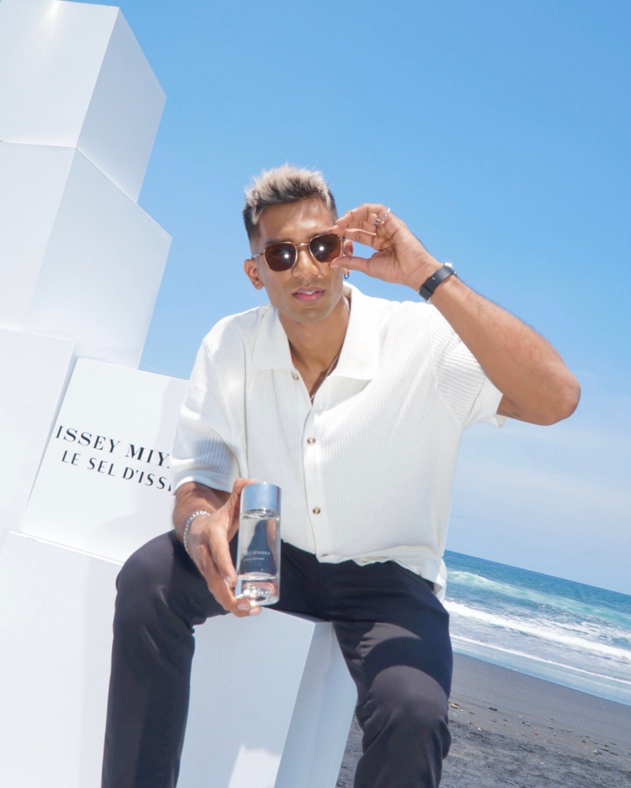 Theebaan G at a beachside brand activation